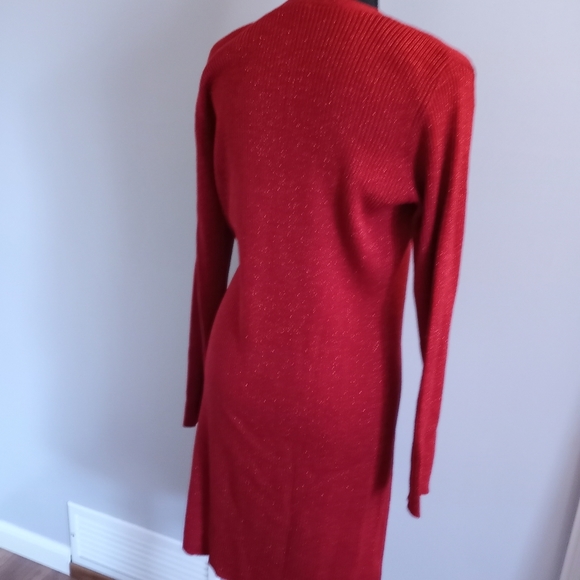 Hillary &Hanson - Picture 2 of 4